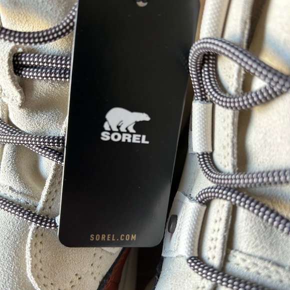 Sorel Cream and Brown Winter Boots NWT Sz 6.5 - Picture 3 of 6